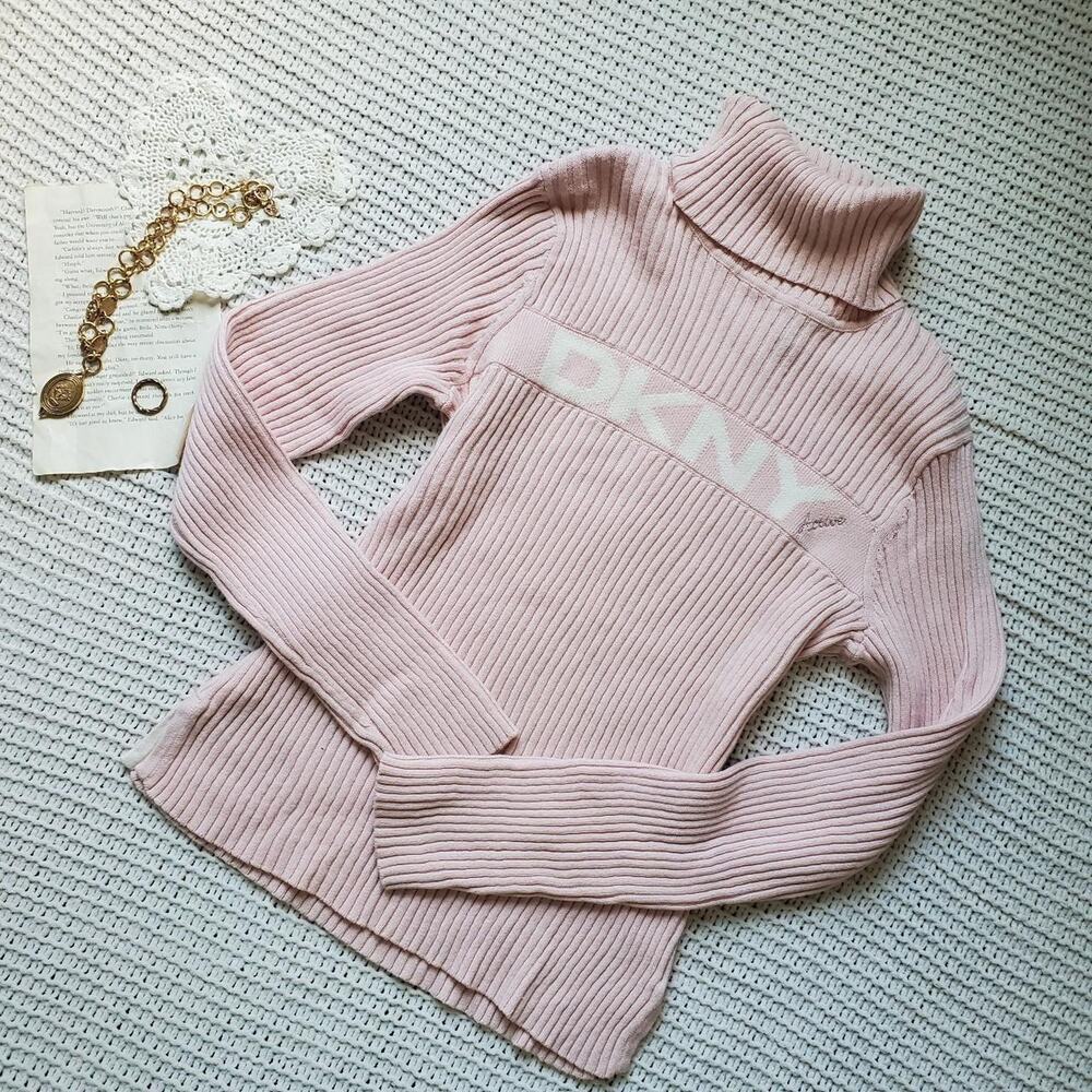 Vintage pink ribbed DKNY active turtleneck sweater